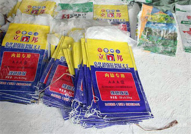 立邦膩?zhàn)臃鄱嗌馘X一袋 立邦膩?zhàn)臃圪|(zhì)量怎么樣