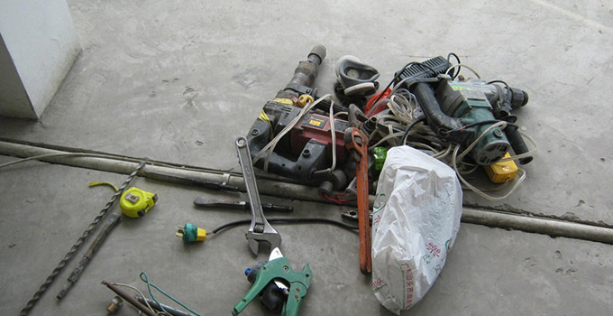 水電改造工具在手 水電改造無(wú)難事